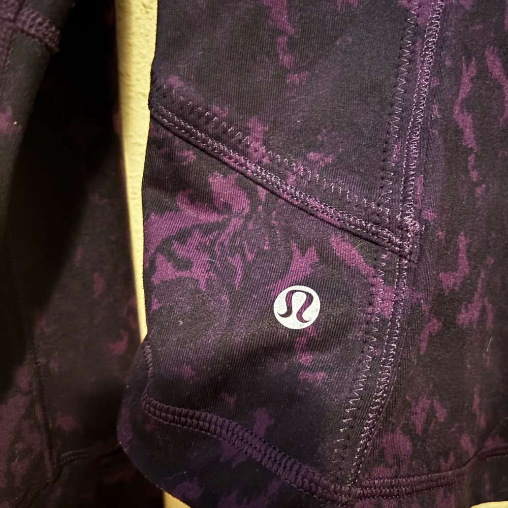 Lululemon Full Zip Define Jacket Size 6 View 4